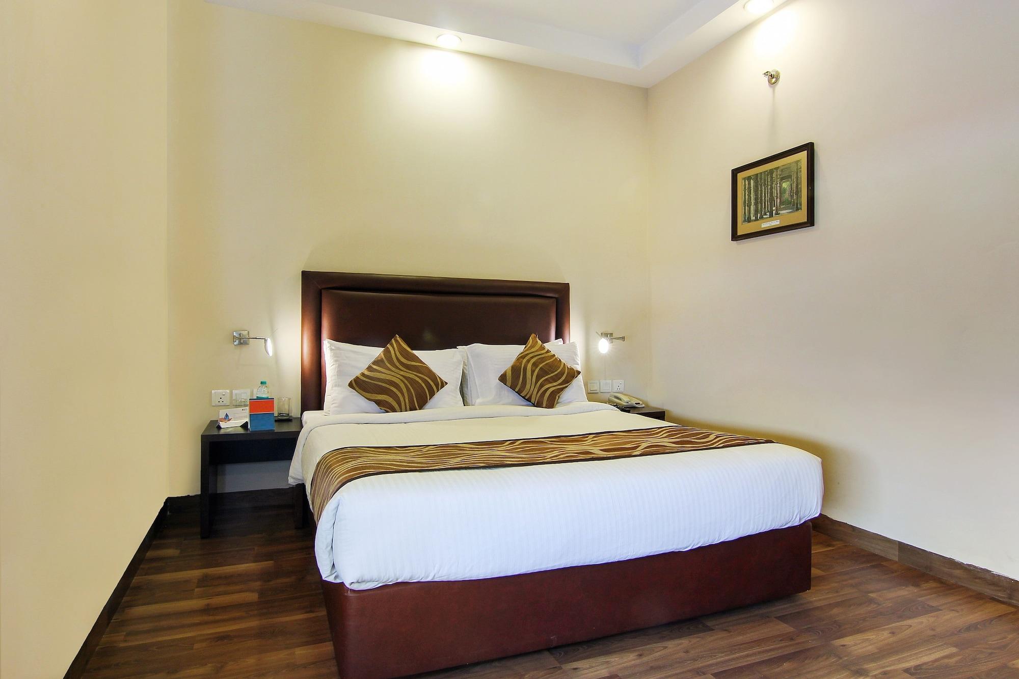 Vibe By The Lalit Traveller Hotel Faridabad Buitenkant foto