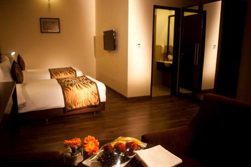 Vibe By The Lalit Traveller Hotel Faridabad Buitenkant foto